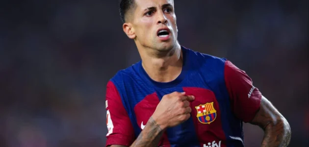 فليك يشعل ملف كانسيلو داخل برشلونة